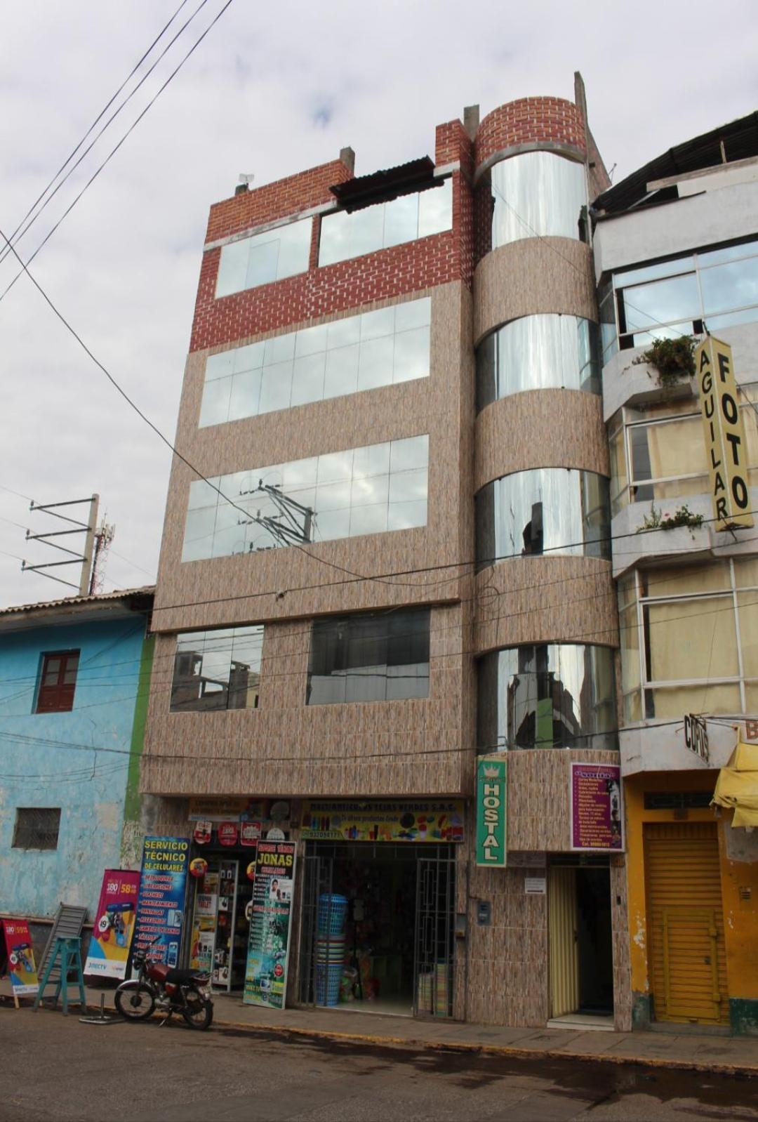 Su Majestad II Huanta Exterior photo